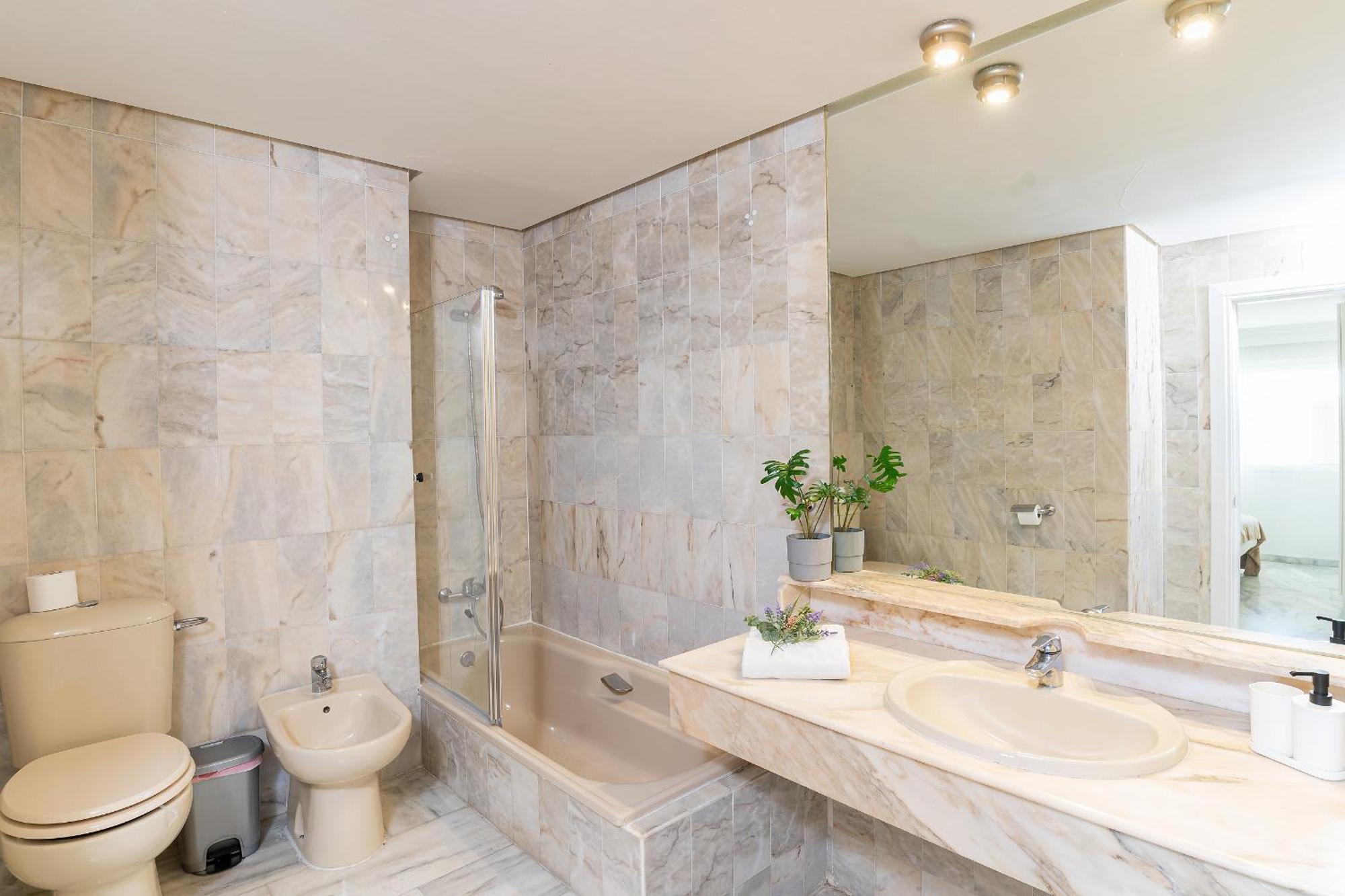 Monko Bora Bora Apartment Benalmadena Bagian luar foto